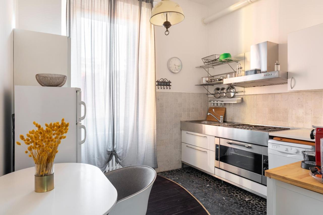 Residenza Sempione 95 Apartment Milan Luaran gambar